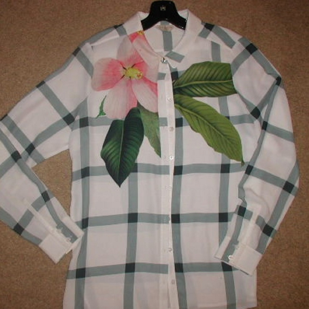 Ted Baker London beautiful Hawaiin plumeria floral shirt blouse